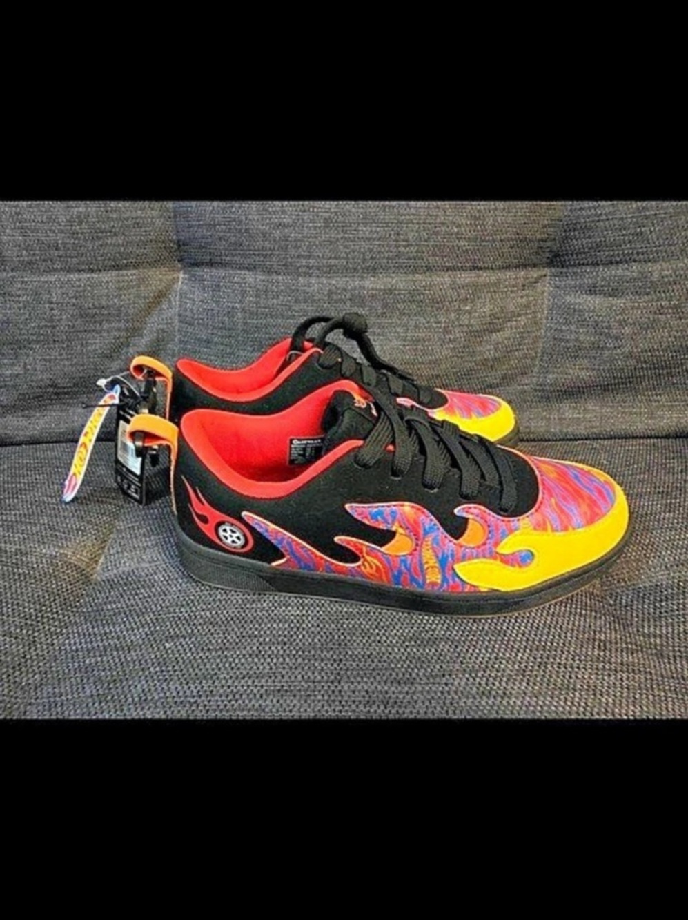 Airwalk x Hot Wheels Classic 2.0 Casual Sneakers Kids Sneakers Size US 4 NWT